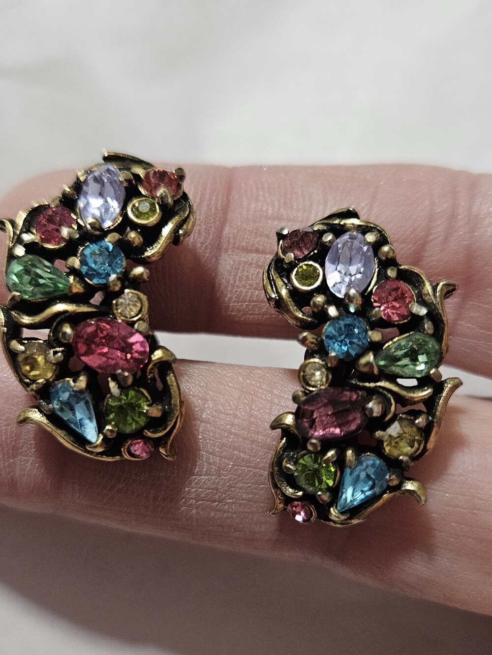 1950 Marked Hollycraft Earrings Screwback